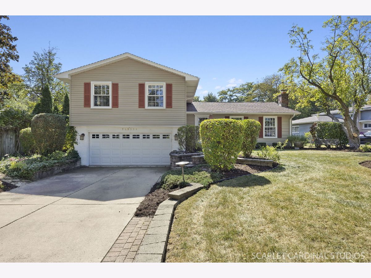 For Sale Winfield Illinois, 26W529 Blair Street
