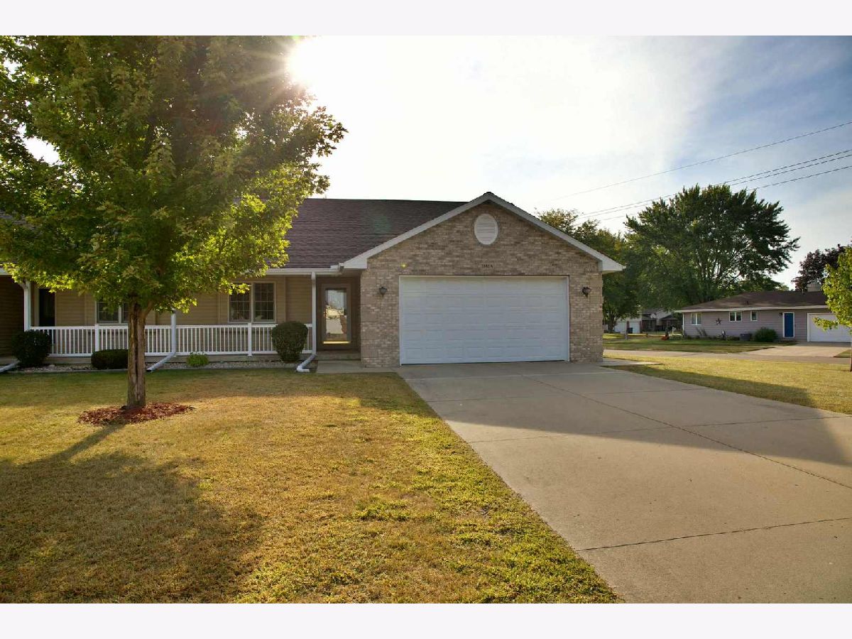  For Sale Sterling Illinois, 2302 20th Avenue