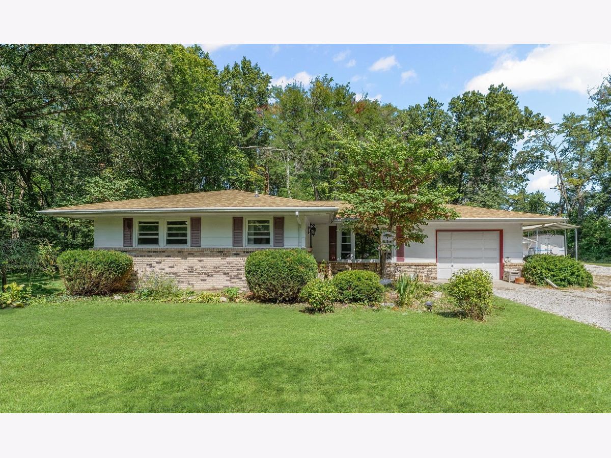 For Sale Oakwood Illinois, 9835 1610 North Road