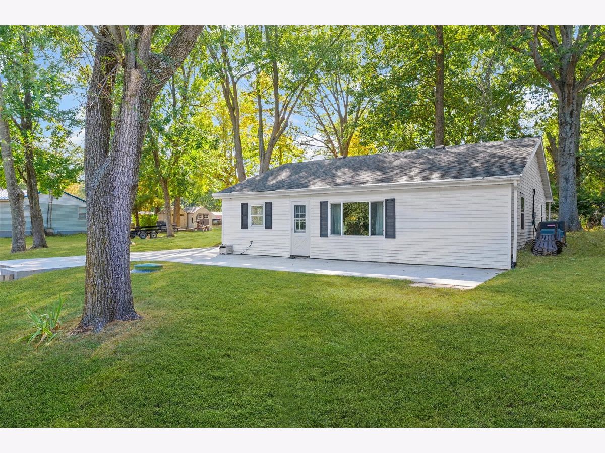  Sold Neoga Illinois, 958 3555 East