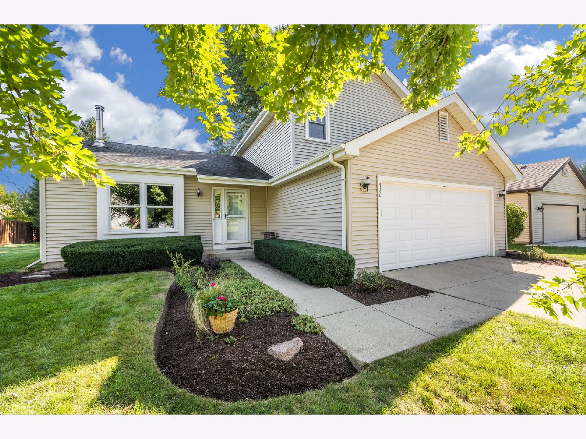 Homes & Condos & Townhomes For Sale Winding Creek Mchenry Illinois, 316 Cross Trail
