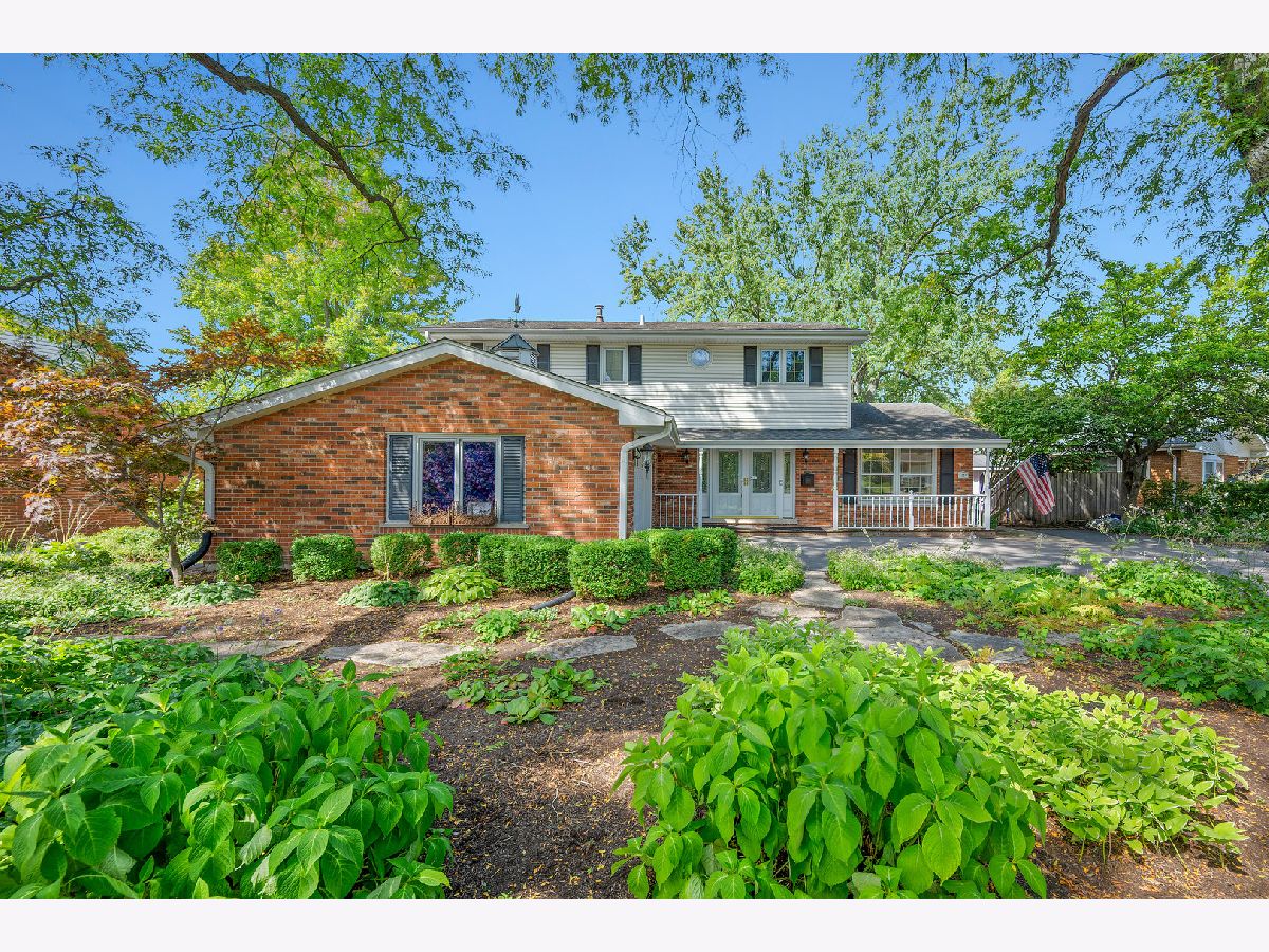  Sold Downers Grove Illinois, 6124 Lane