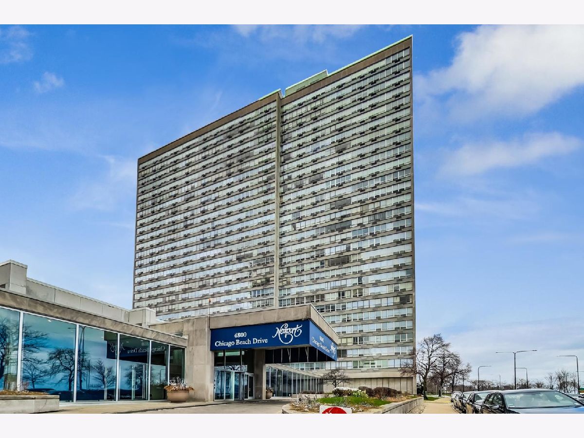  For Sale Chicago Illinois, 4800 Chicago Beach Drive
