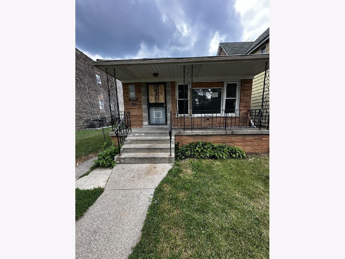  For Sale Chicago Illinois, 12014 Wallace Street
