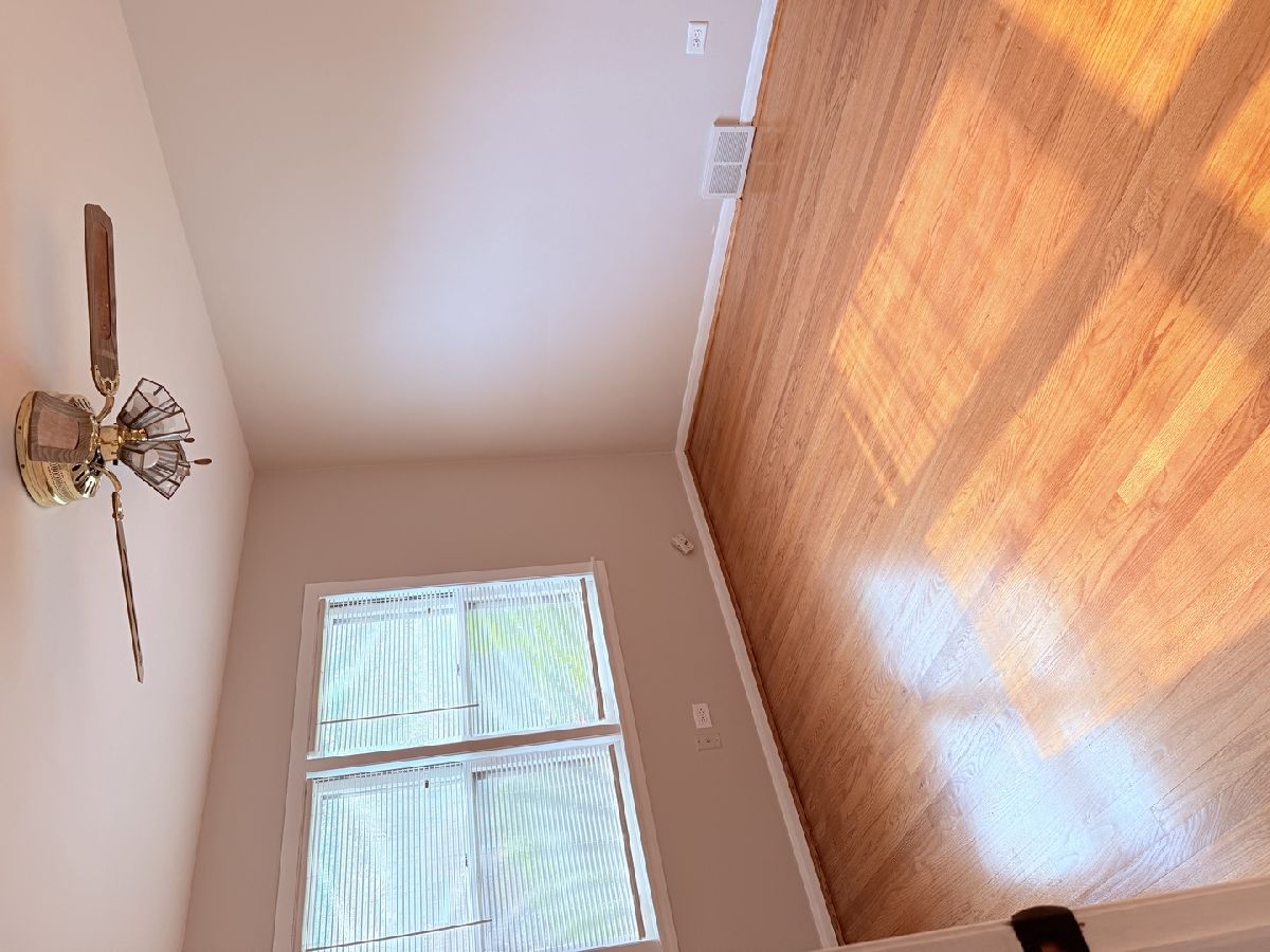  For Rent Skokie Illinois, 7518 Keeler