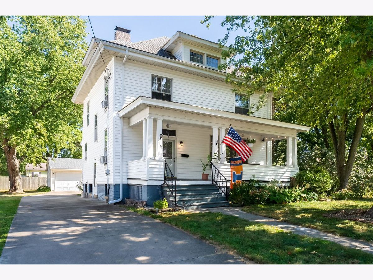  For Sale El Paso Illinois, 355 Cherry Street