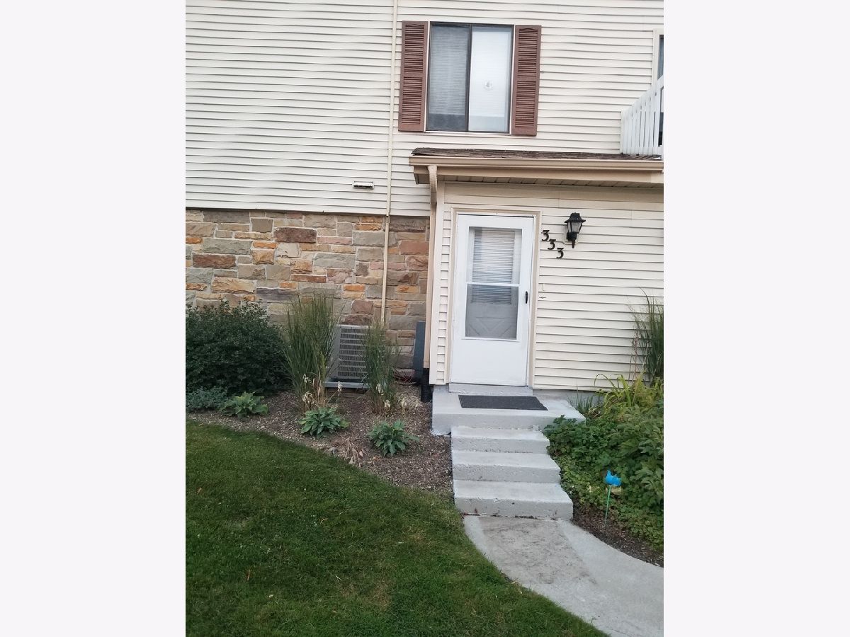  Rented Vernon Hills Illinois, 333 Jefferson