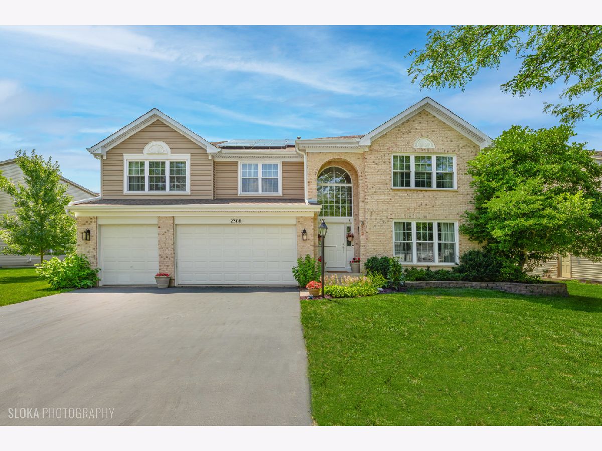 Homes & Townhomes For Sale Willoughby Farms Algonquin Illinois, 2308 Loop Road