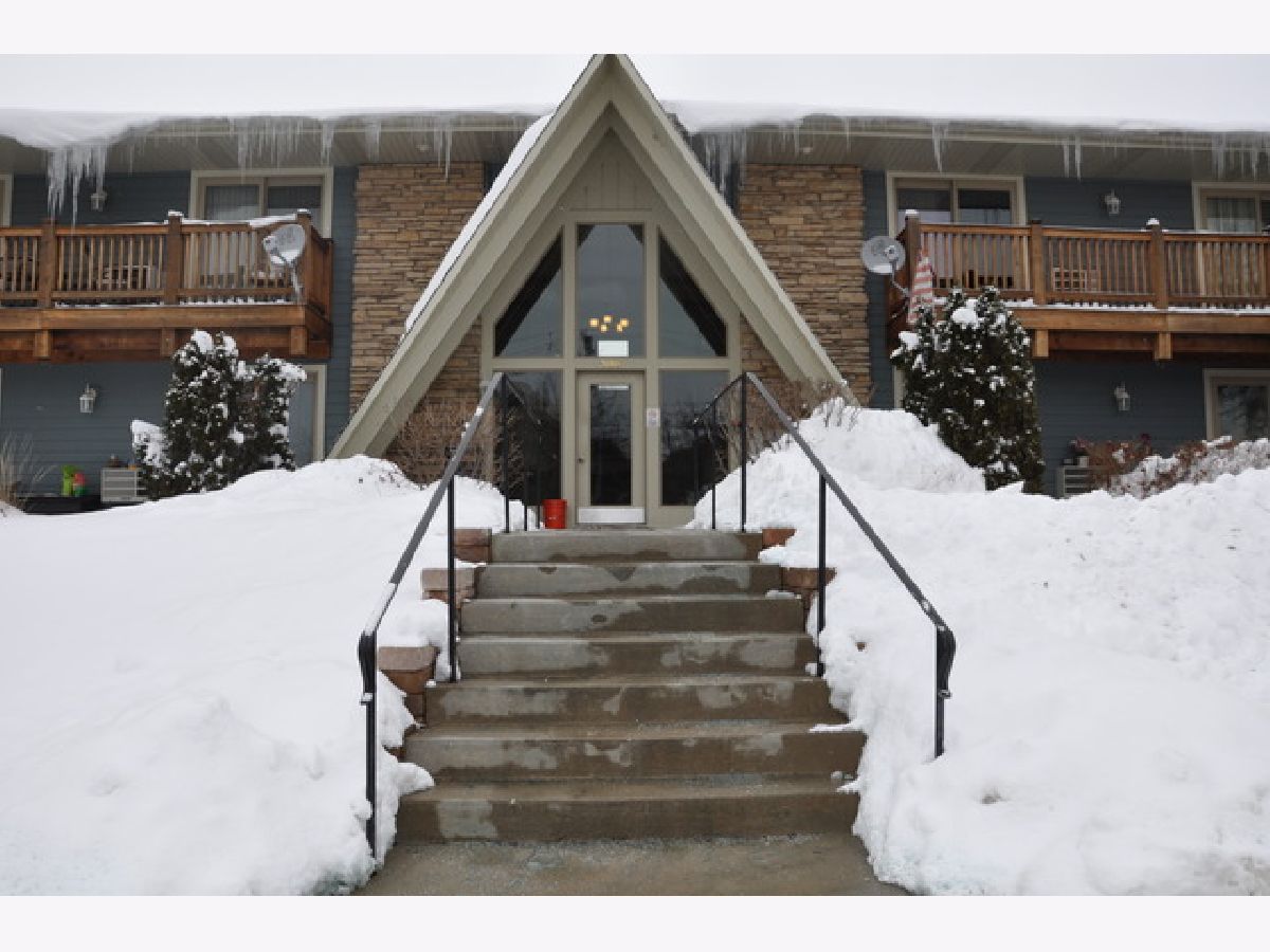  Rented Fox River Grove Illinois, 300 Opatrny