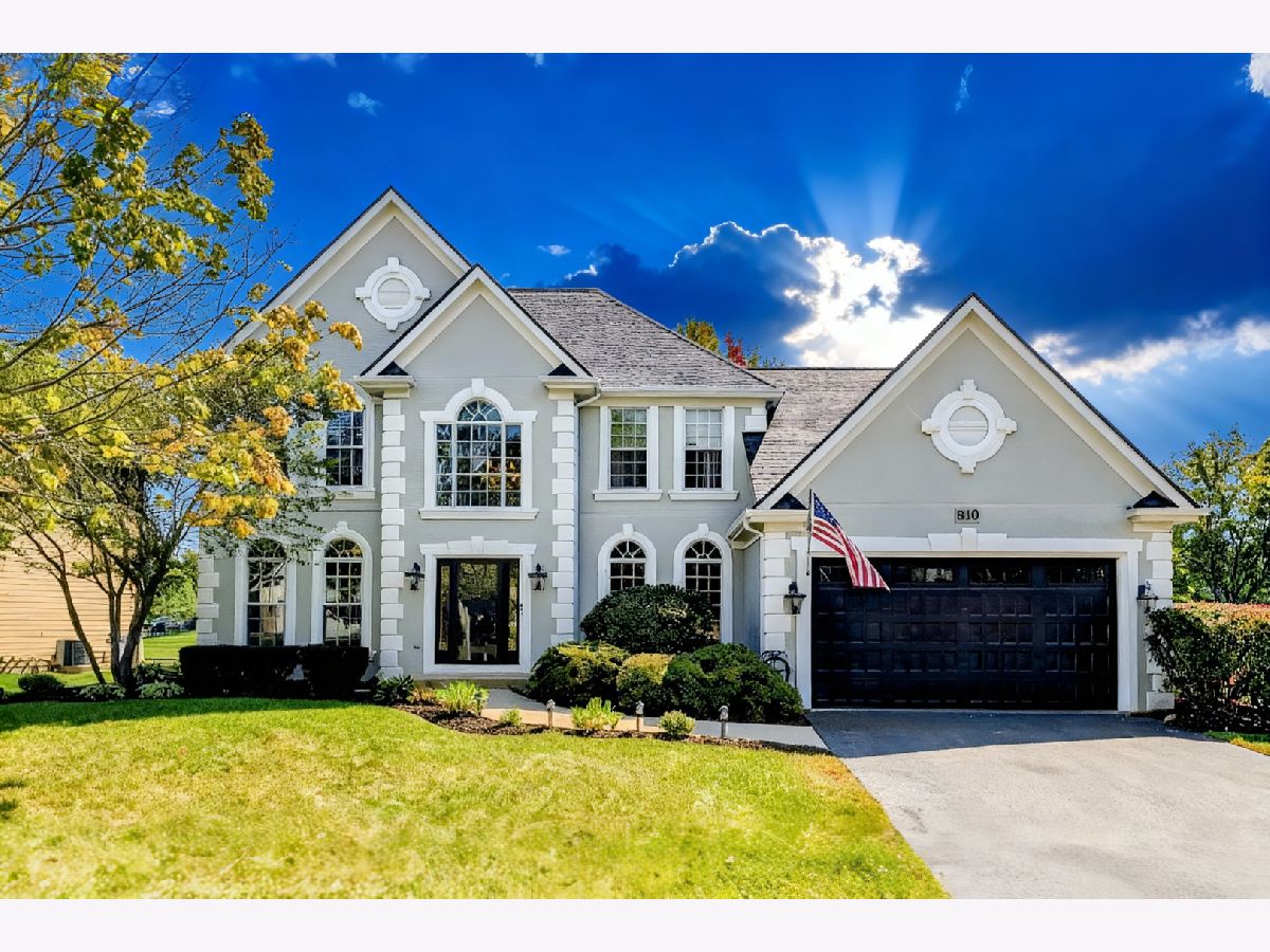  For Sale North Aurora Illinois, 810 Columbia Circle