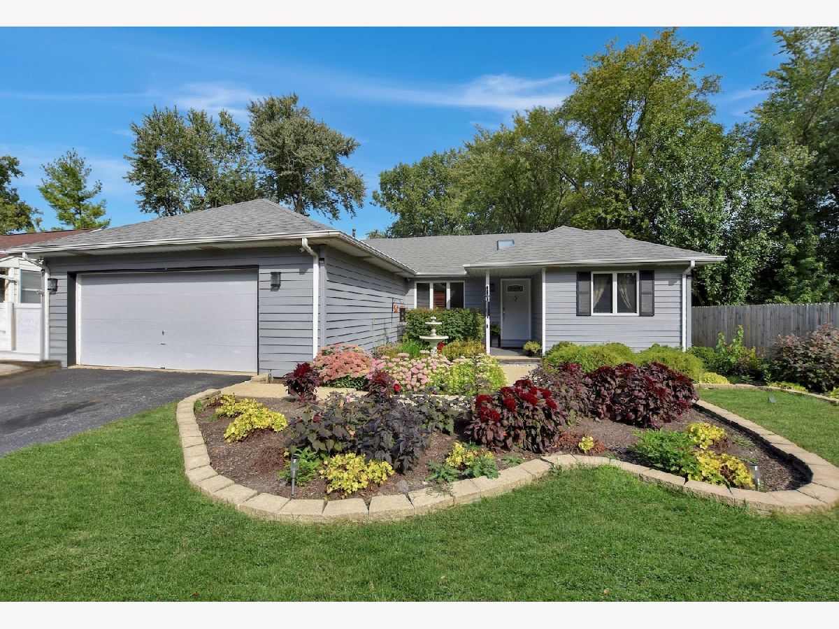 Homes For Sale Arlington Crest Palatine Illinois, 543 Warren Avenue