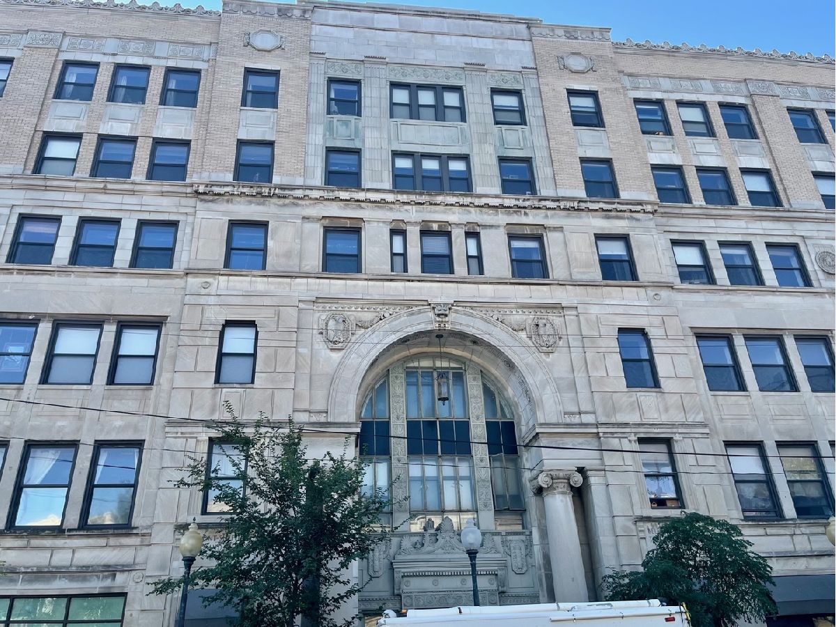  Sold Chicago Illinois, 3150 Sheffield