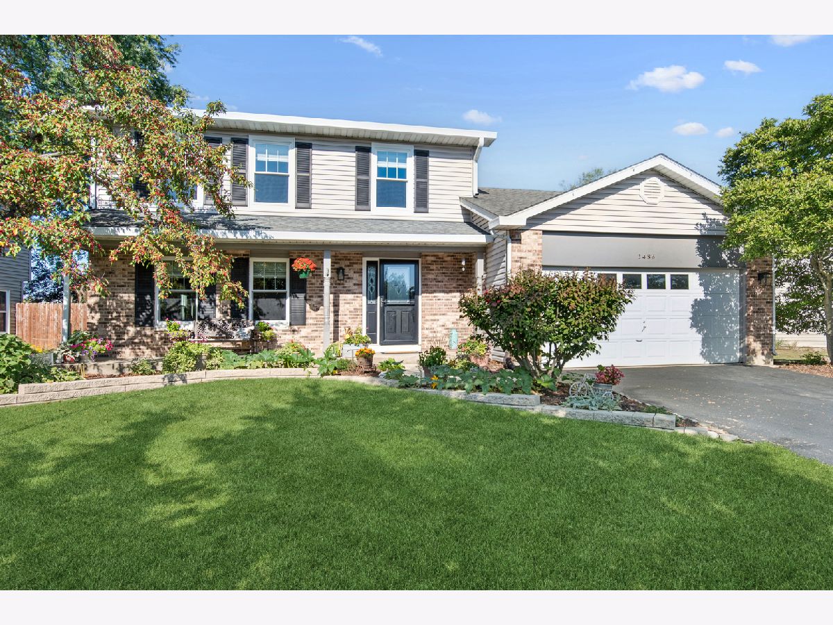 Homes & Condos & Townhomes For Sale Butterfield Aurora Illinois, 2486 Hedge Row Drive