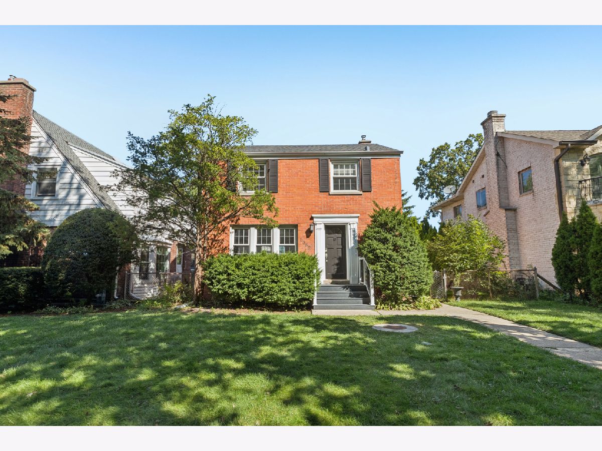  For Sale Skokie Illinois, 5352 Greenwood Street