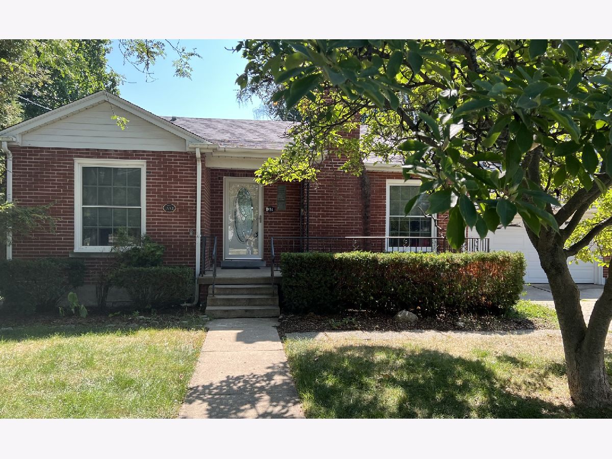  Rented Itasca Illinois, 416 Division