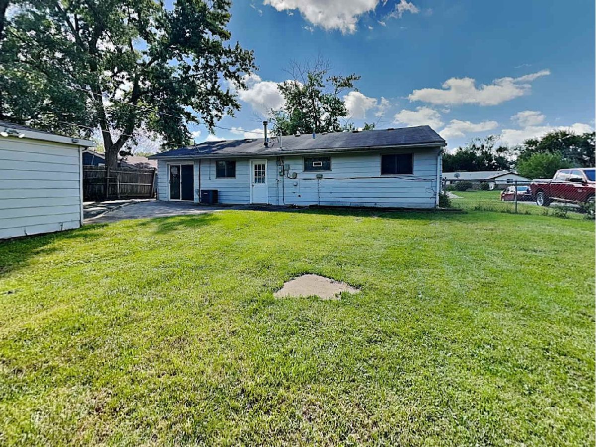 Rented Bolingbrook Illinois, 164 Fairwood
