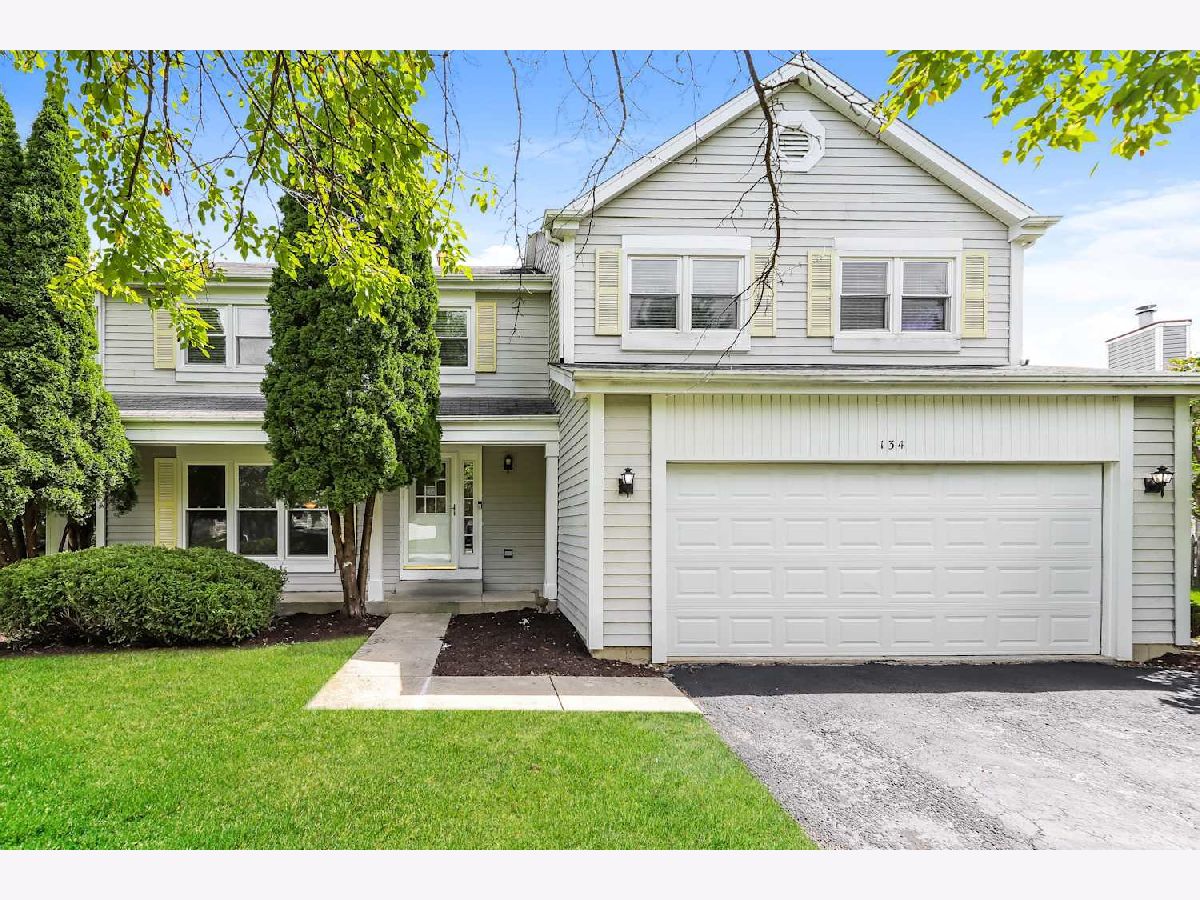 Rented Bolingbrook Illinois, 134 Brookwood
