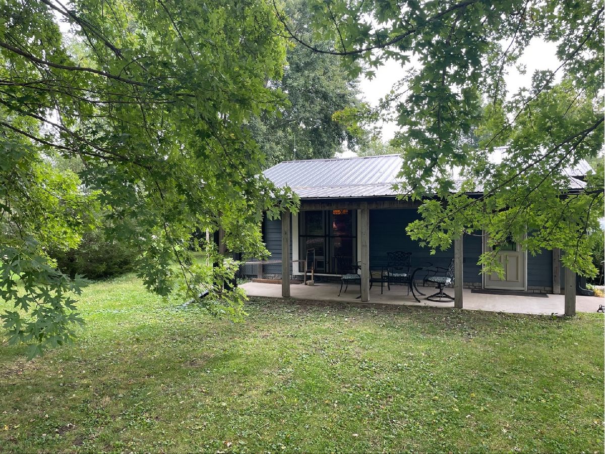  Sold Malden Illinois, 308 South
