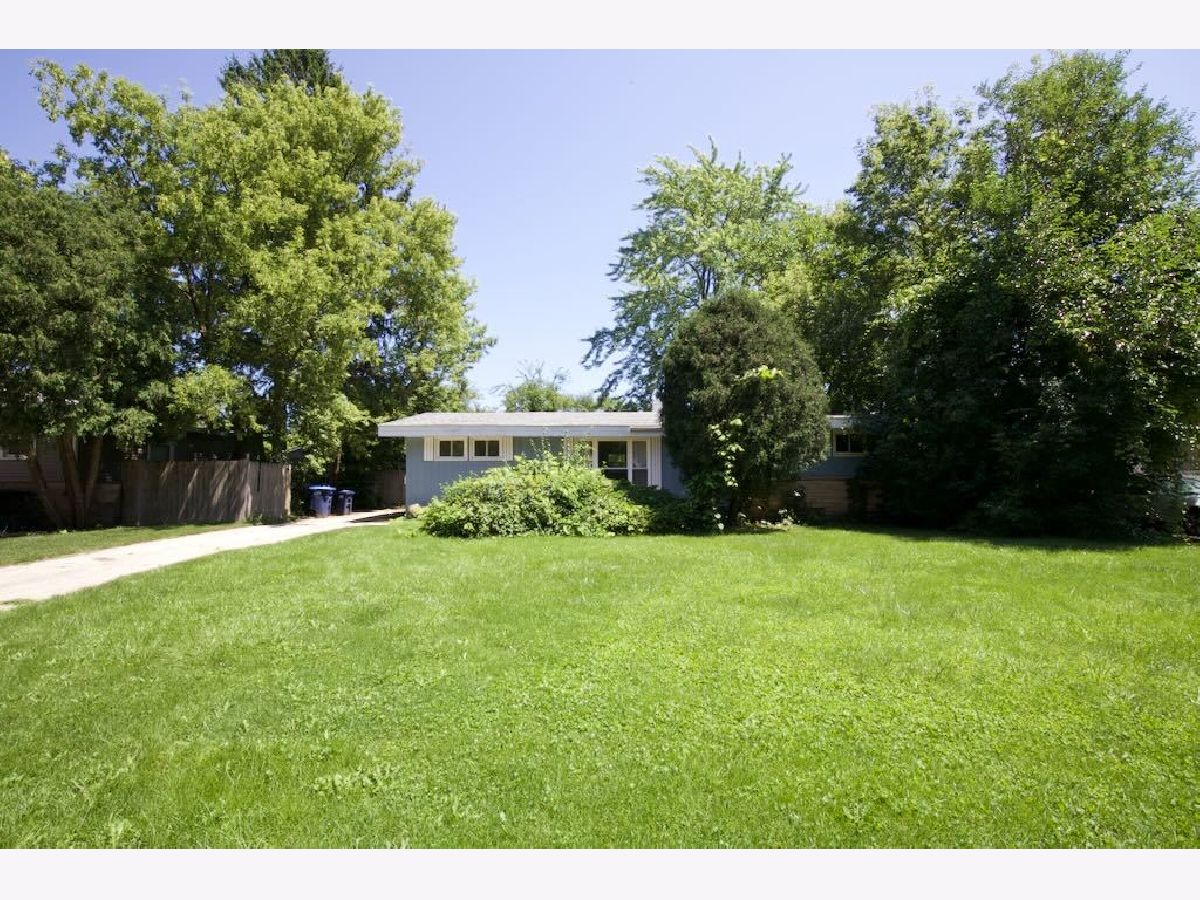  For Rent Deerfield Illinois, 1227 Wood