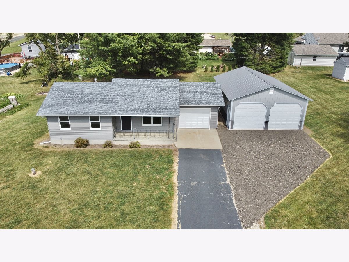  For Sale Pecatonica Illinois, 16271 7th Street