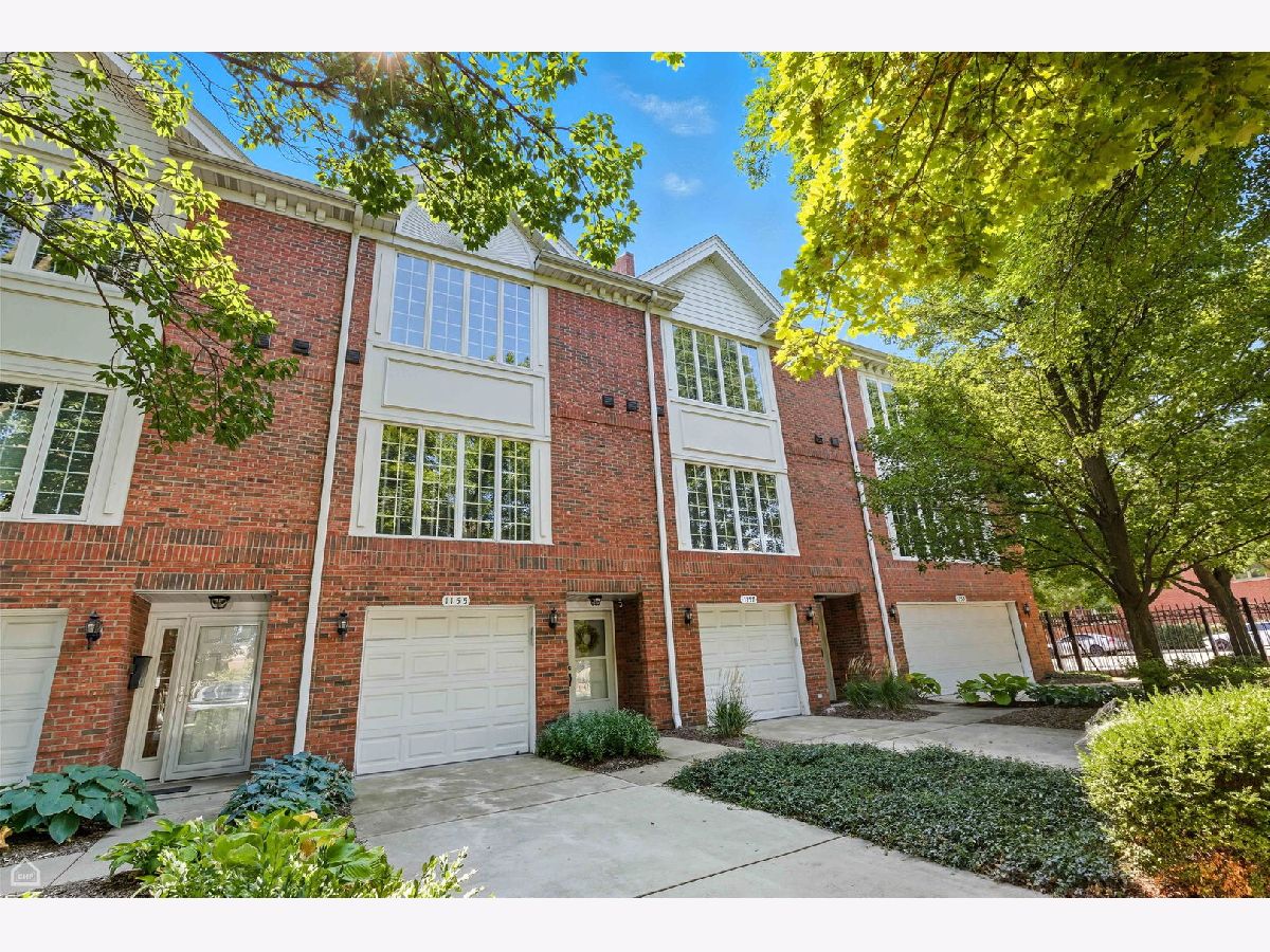 Townhomes For Sale Tuscany Club Villas Chicago Illinois, 1155 Vernon Park Place