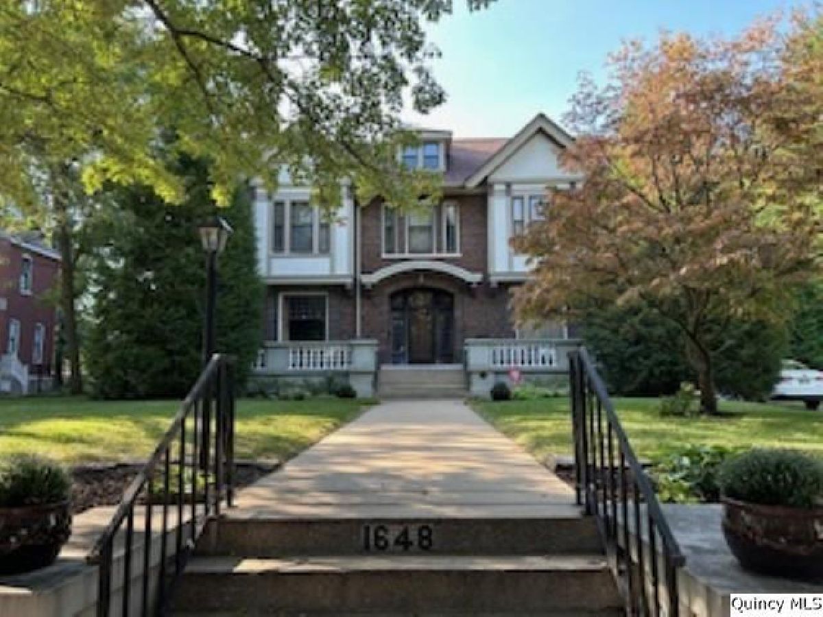  For Sale Quincy Illinois, 1648 Maine St