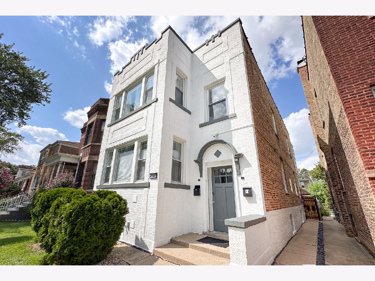  Rented Chicago Illinois, 4148 Wellington