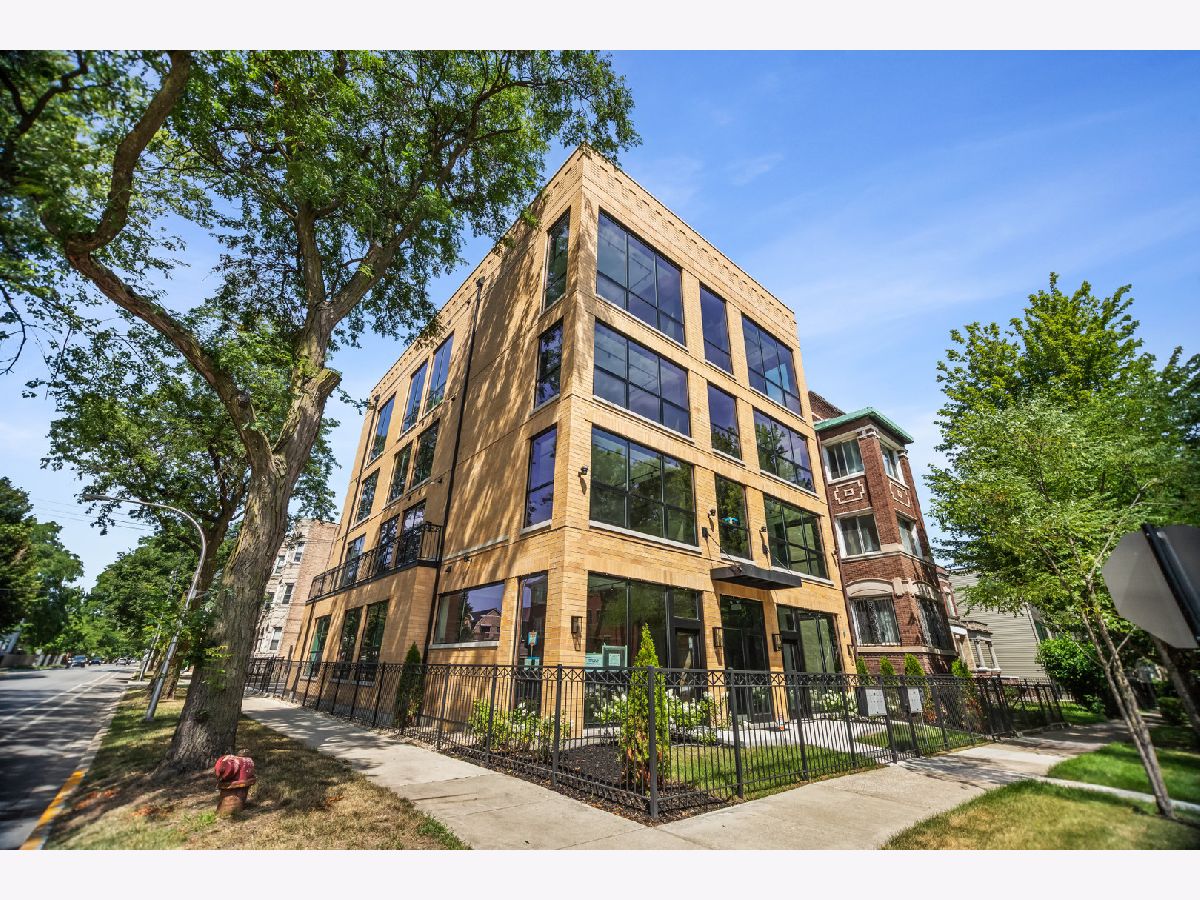 Rented Chicago Illinois, 6556 Minerva