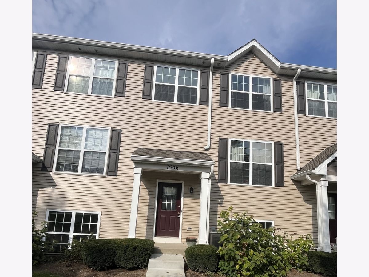  Sold Round Lake Illinois, 1506 Turtle Creek