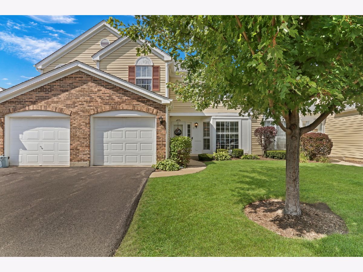  For Sale Gurnee Illinois, 1881 Canterbury Court