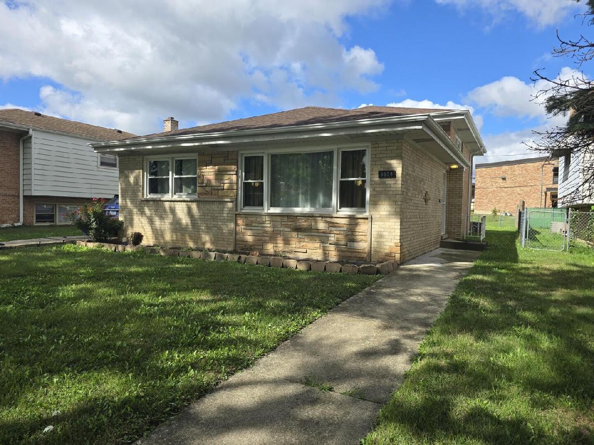  For Sale Morton Grove Illinois, 8936 Ozark Avenue