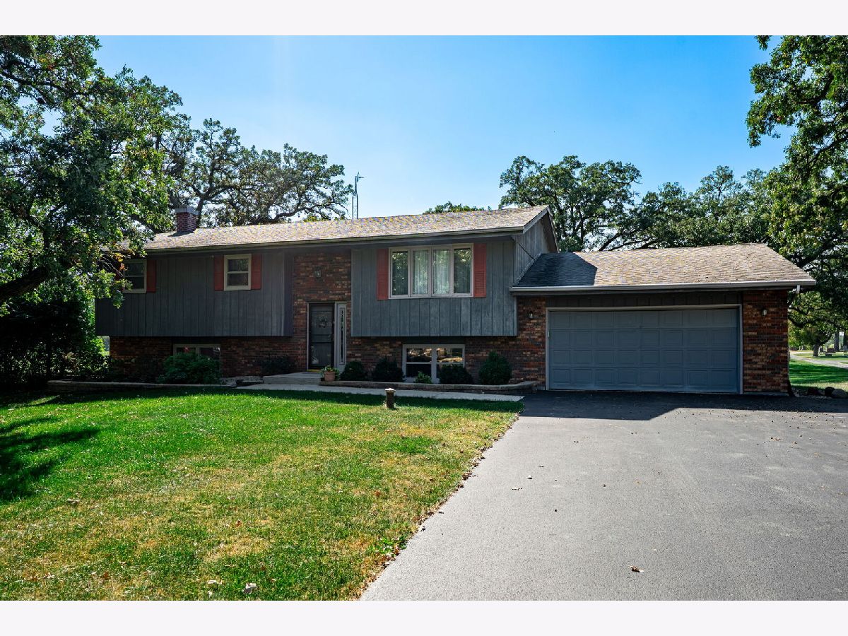  For Sale Stillman Valley Illinois, 6614 O'hare Drive