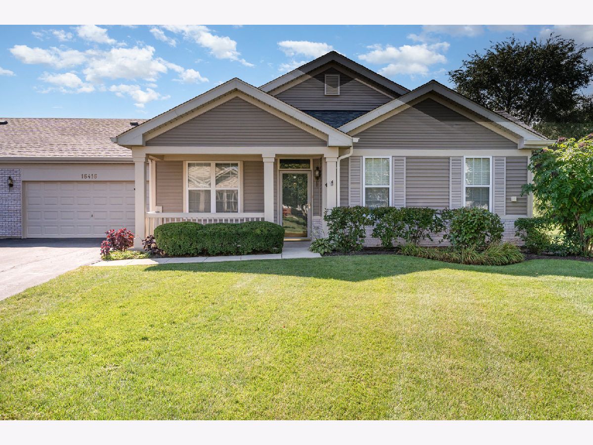  For Sale Crest Hill Illinois, 16416 Crescent Lake Court