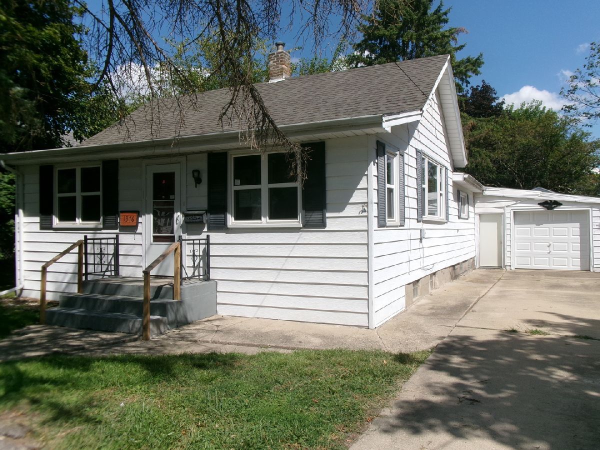  For Sale Lasalle Illinois, 1376 Crosat Street