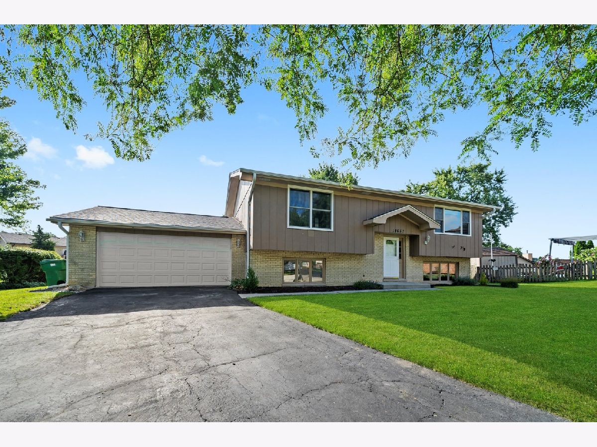 Homes For Sale Pebble Creek Homer Glen Illinois, 14653 Cricketwood Court