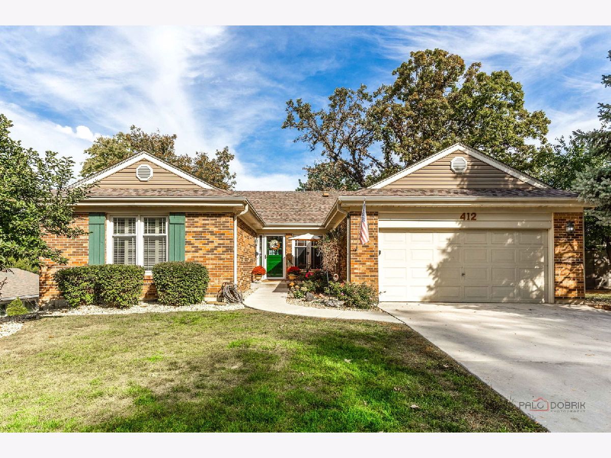 Homes Sold The Woods Schaumburg Illinois, 412 Hilltop