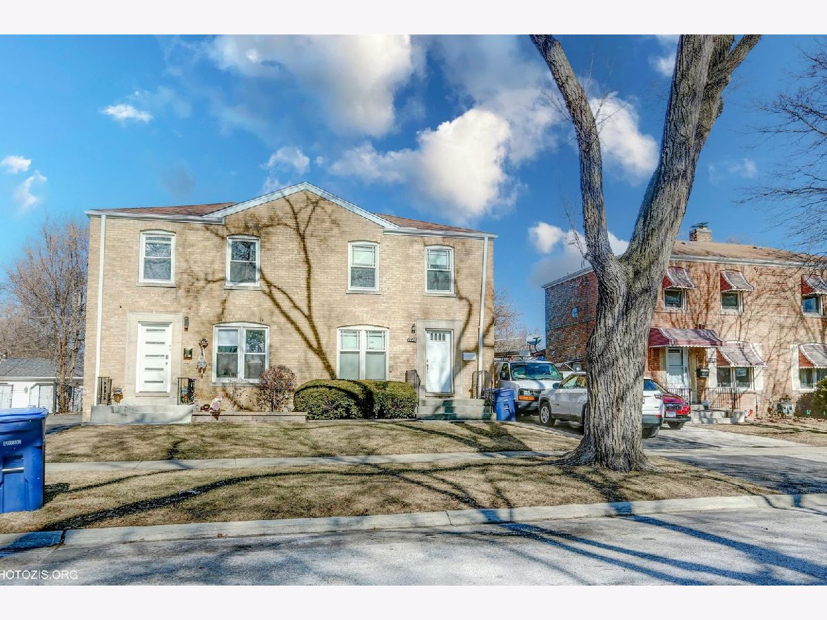 Condos & Townhomes & Homes For Sale Riverview Des Plaines Illinois, 1776 Stockton Avenue