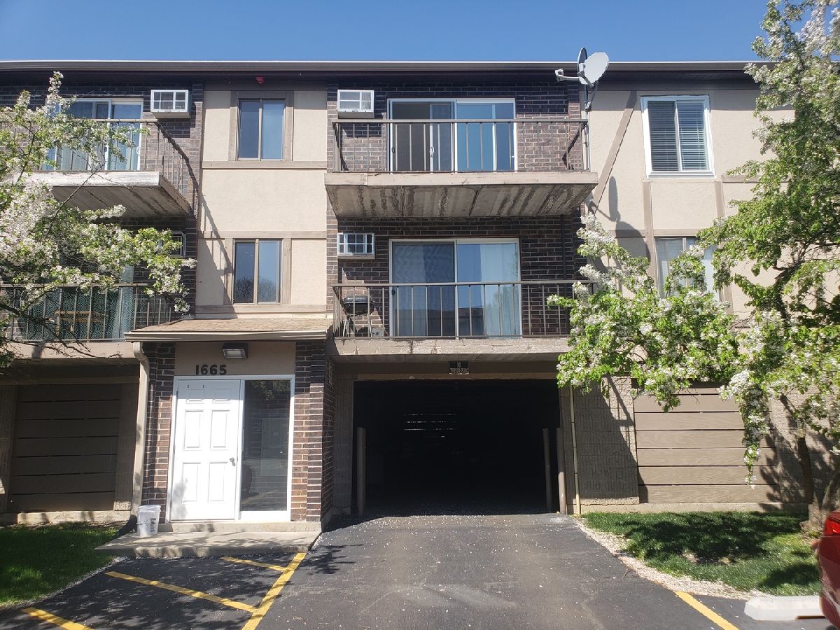  For Rent Naperville Illinois, 1665 Coach