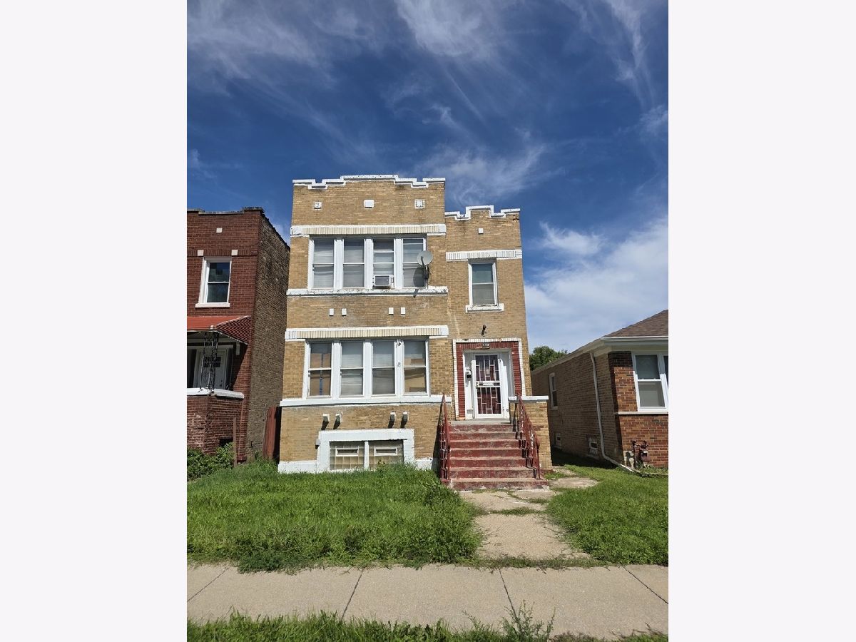  For Sale Chicago Illinois, 150 120th Street