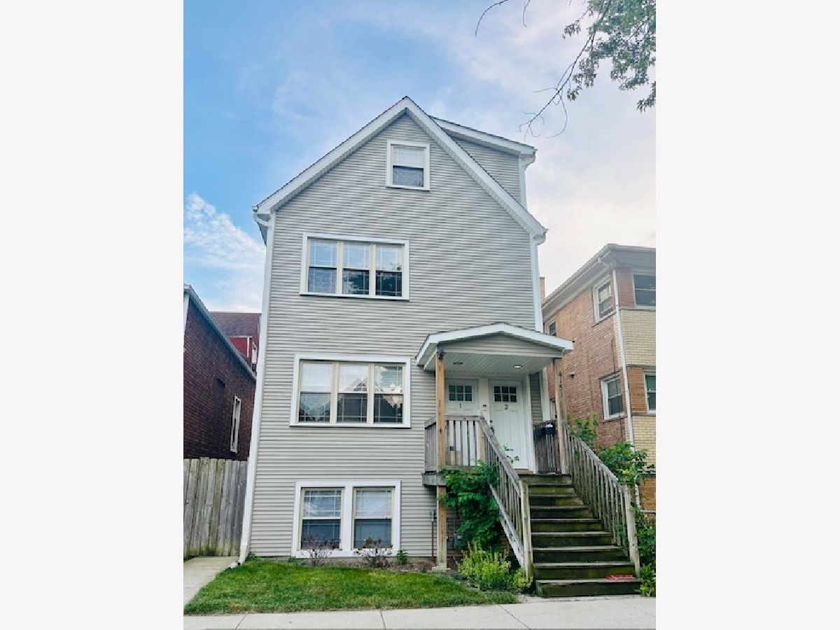 Rented Chicago Illinois, 4151 School