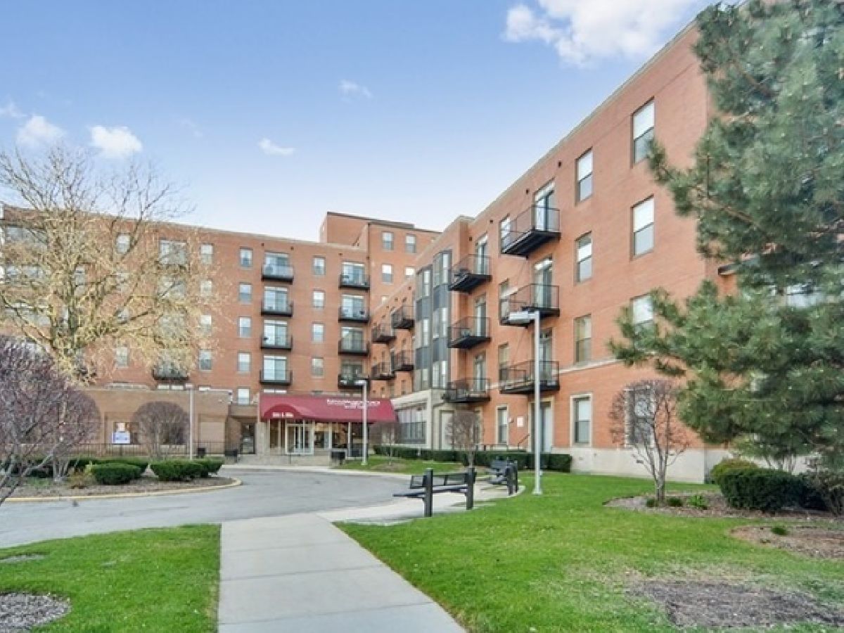  Rented Chicago Illinois, 5200 Ellis