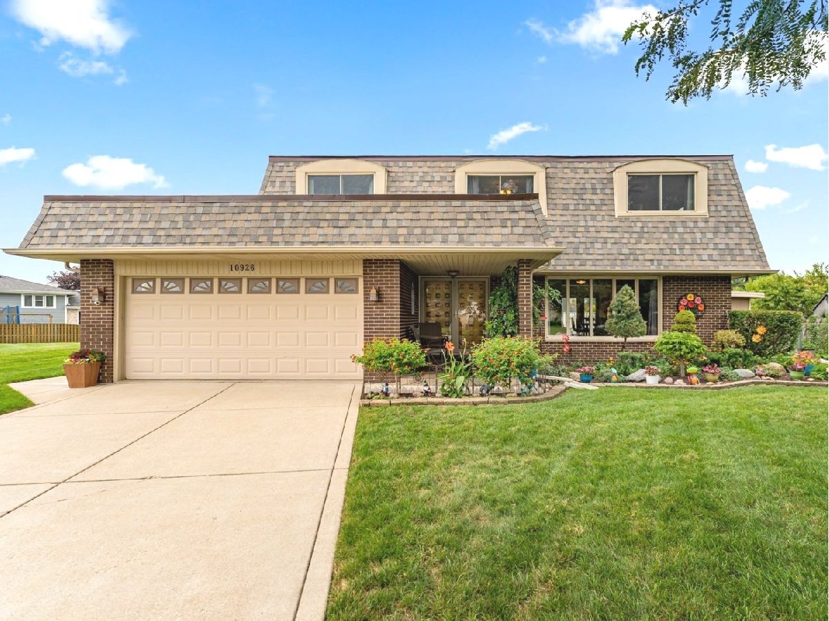 Homes For Sale Palos Meadows Palos Hills Illinois, 10926 Circle Court