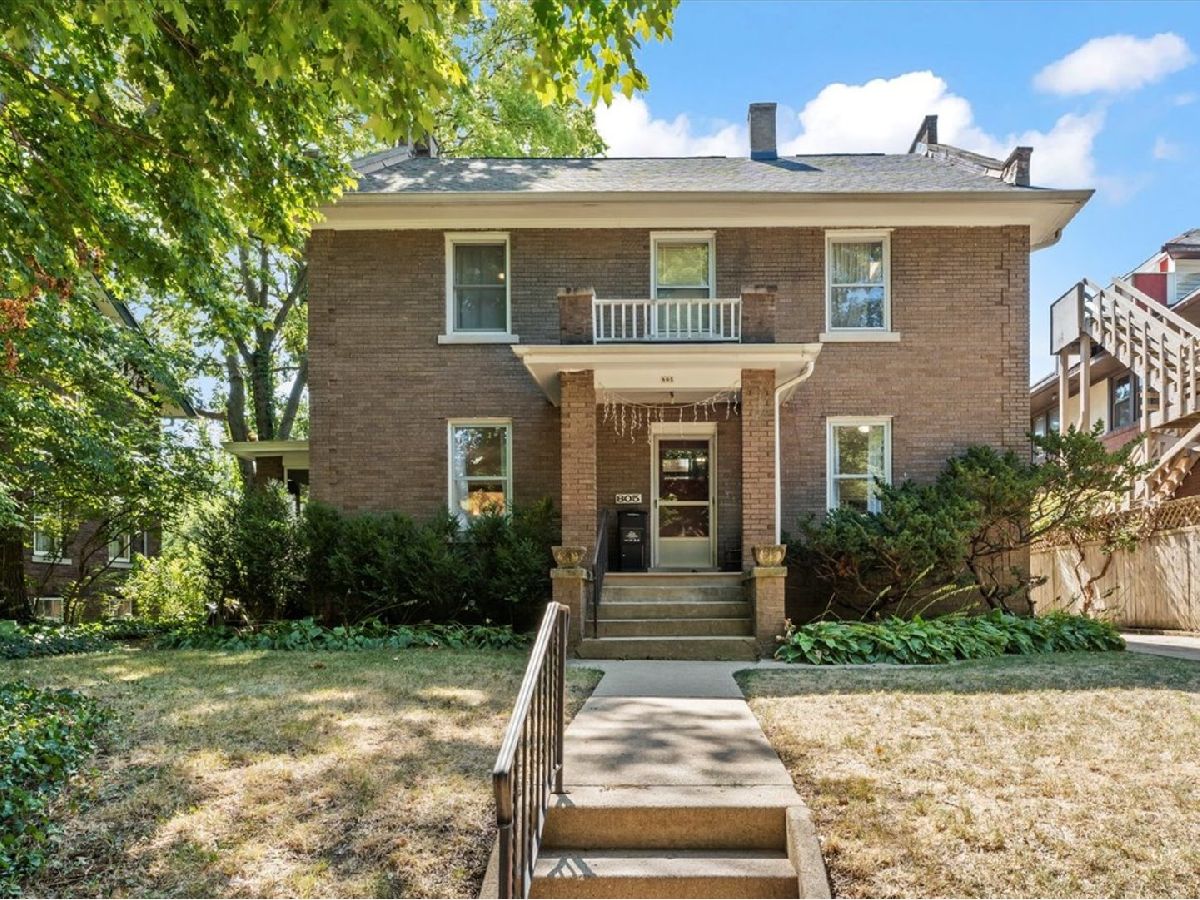 Homes For Sale Lincoln Place Urbana Illinois, 805 Indiana Avenue