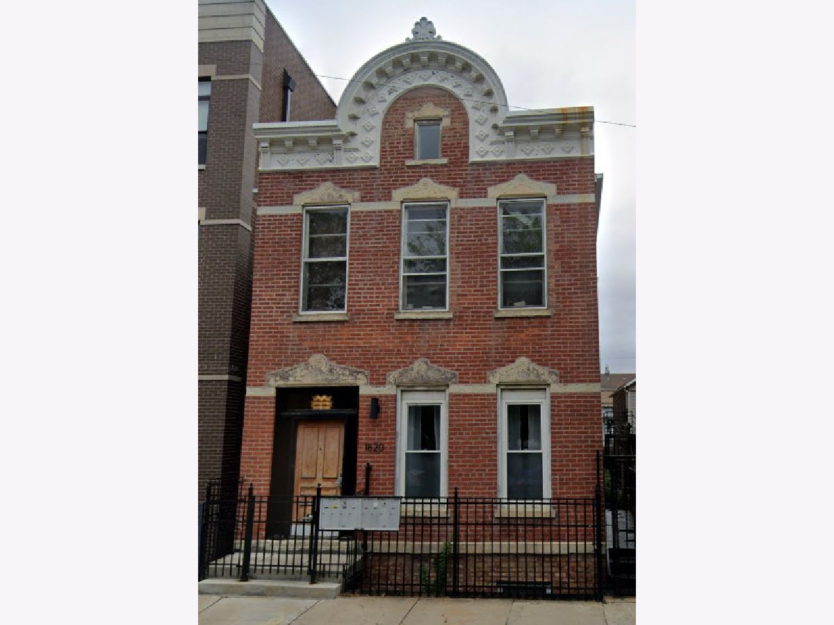  Rented Chicago Illinois, 1820 Throop