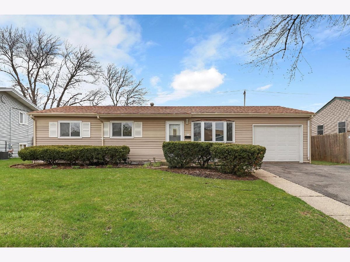  For Rent Wauconda Illinois, 1180 Larkdale Row
