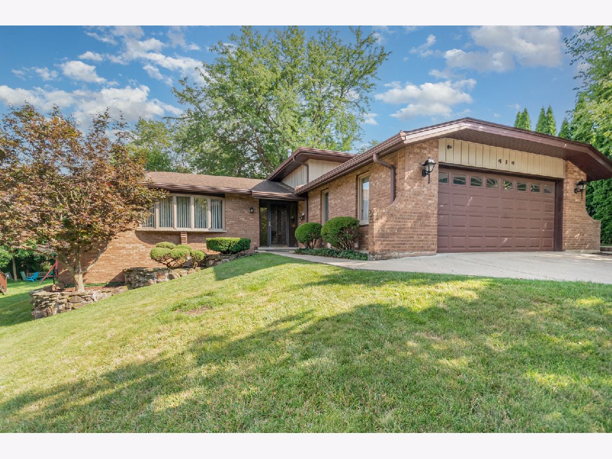  For Sale Lemont Illinois, 414 Hillview Court