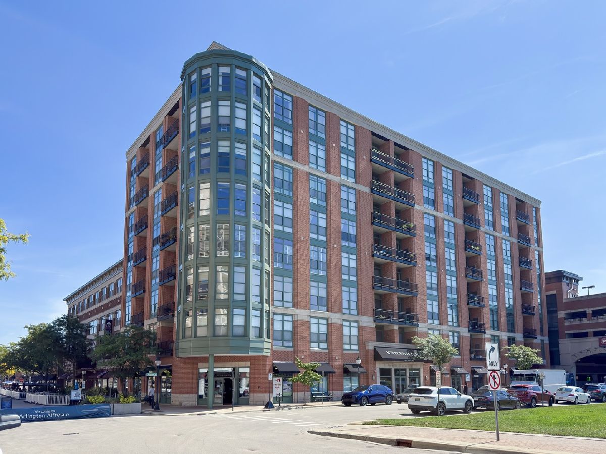 Condominiums For Sale Metropolis Arlington Heights Illinois, 1 Highland Avenue