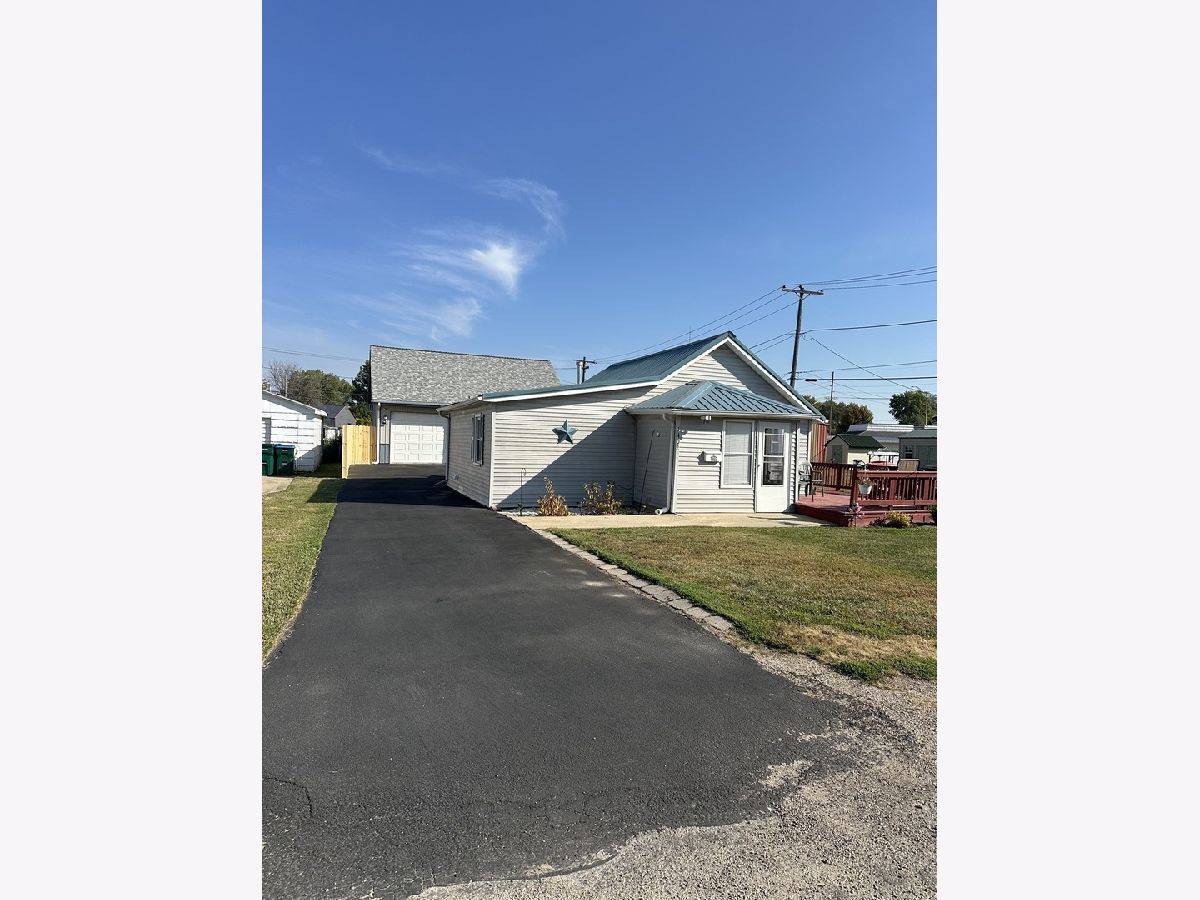  For Sale Rock Falls Illinois, 1402 Bennett Drive