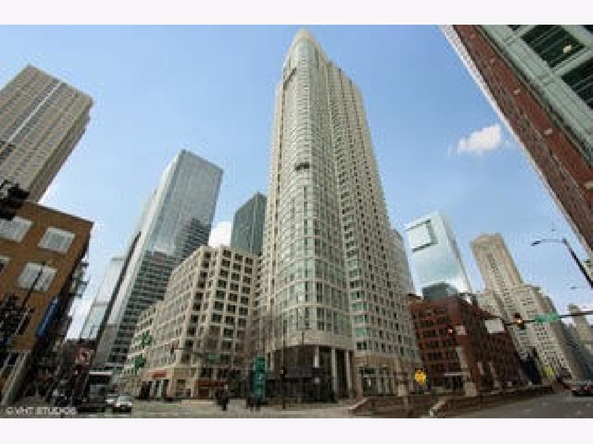 Rented Chicago Illinois, 345 Lasalle