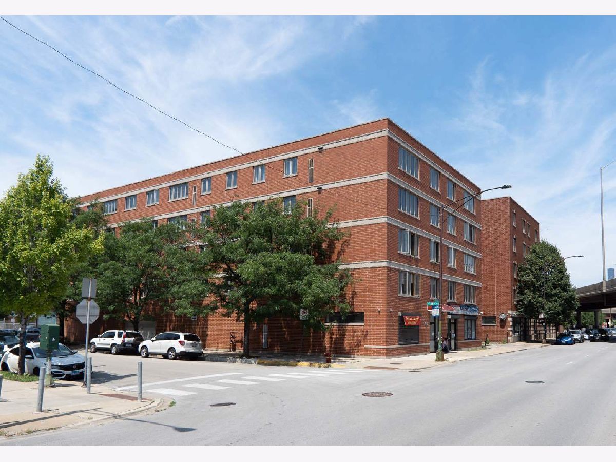  For Sale Chicago Illinois, 2734 Wentworth Avenue